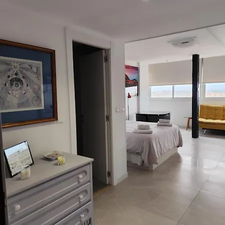 Apartment In Center *